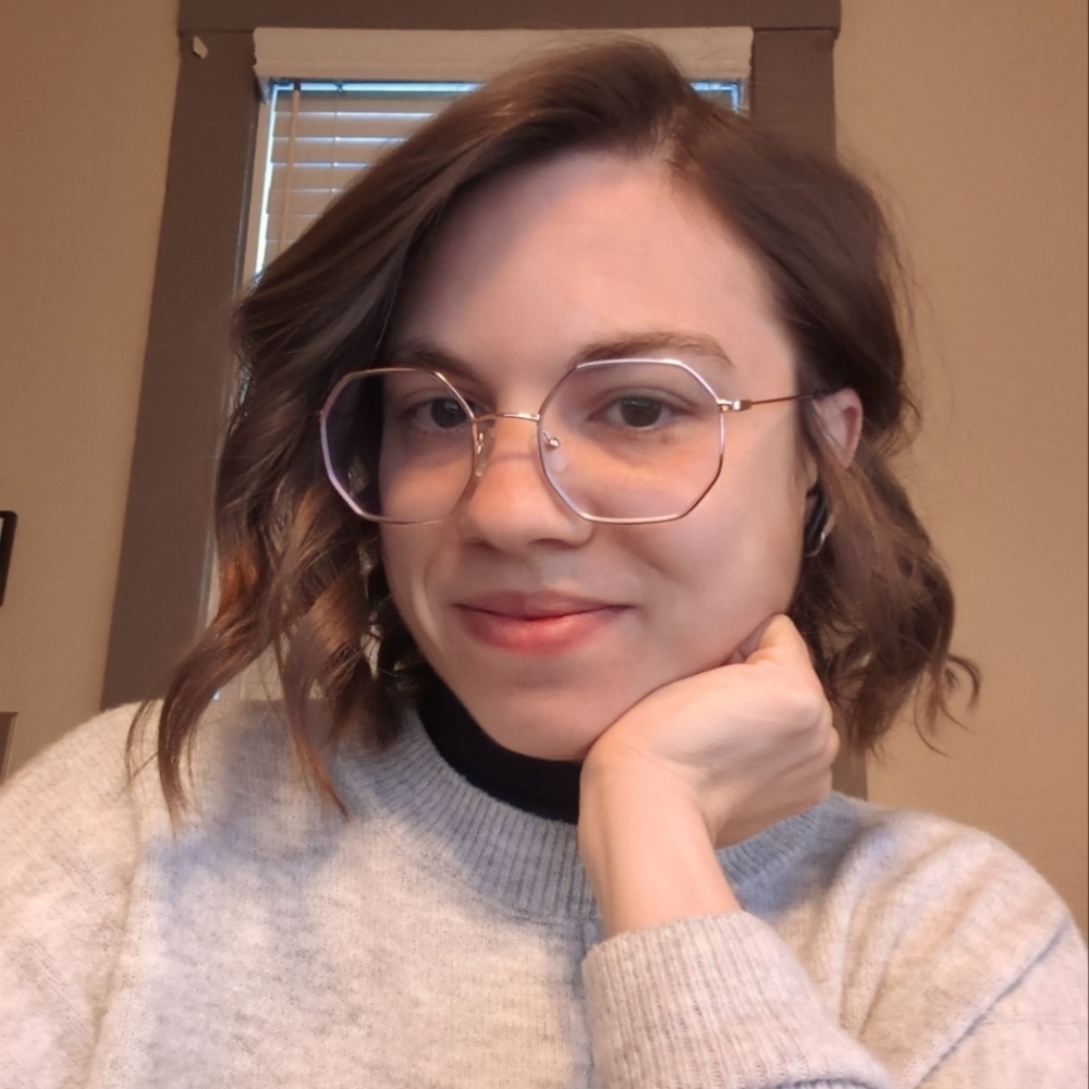 Meet your Posher, Salia